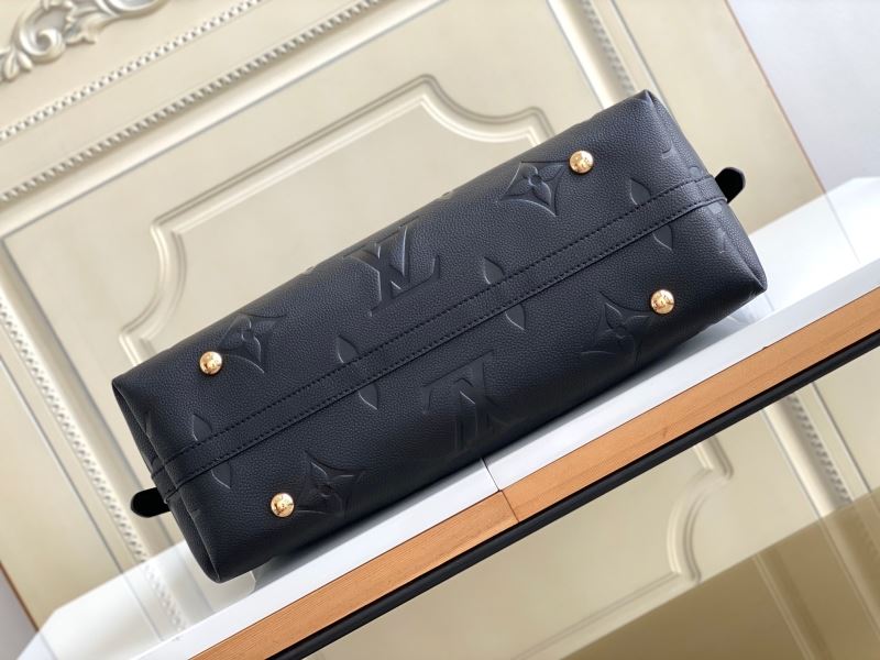 Louis Vuitton Hobo Bags